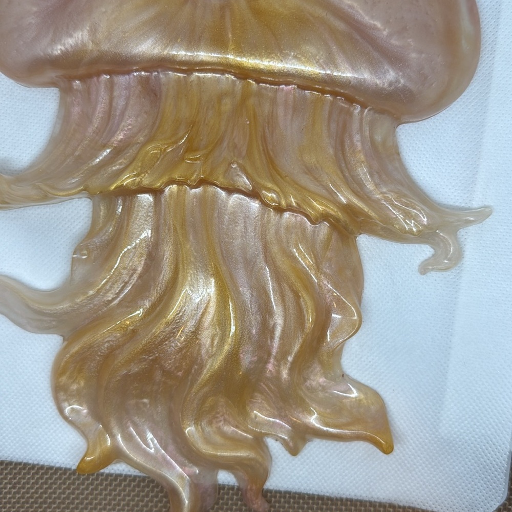 Elegant Gold Jellyfish Art Sculpture - Picture 12 of 17